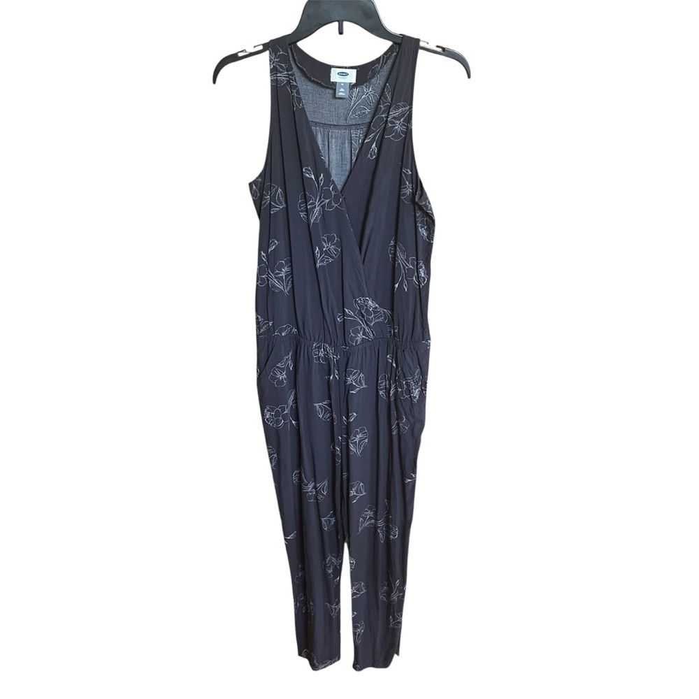 Old Navy Blue Floral Sleeveless Jumpsuit size Medium Tall V Neck